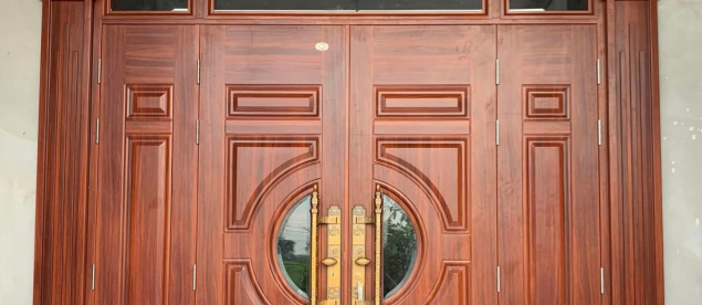 Thi Công Cửa Thép Vân Gỗ 